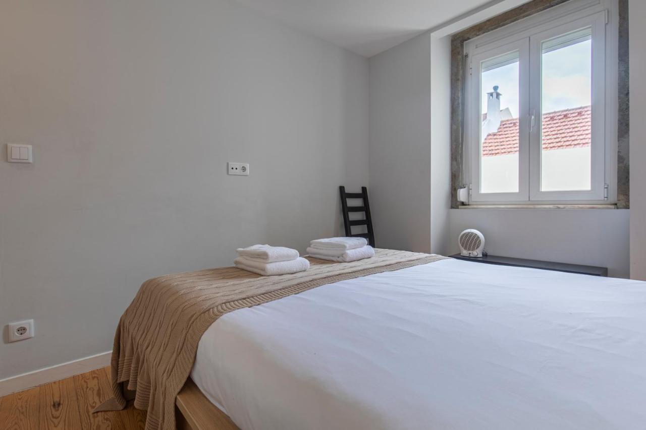 Graceful 2Bdr Duplex Apartment By Lovelystay Lisbon Bagian luar foto