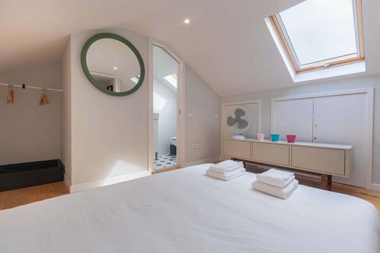 Graceful 2Bdr Duplex Apartment By Lovelystay Lisbon Bagian luar foto